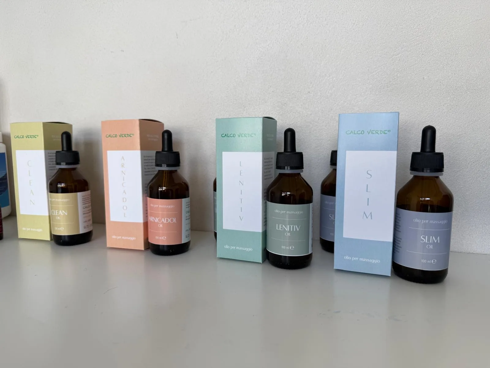 GES srl — Calco Verde — La linea oli Calco Verde: packaging, 1600×1200 PX
